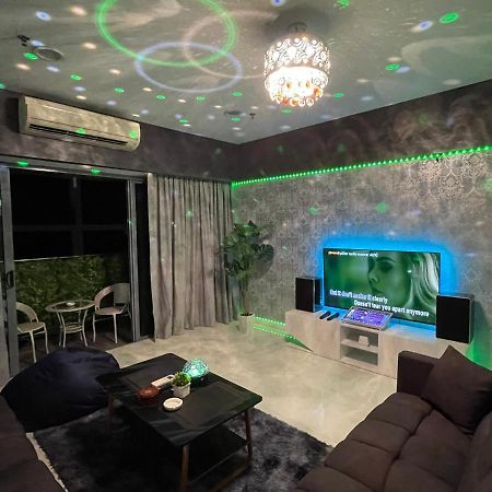 Mercu Summer Suite Klcc With Karaoke & Playstation Kuala Lumpur Exterior photo