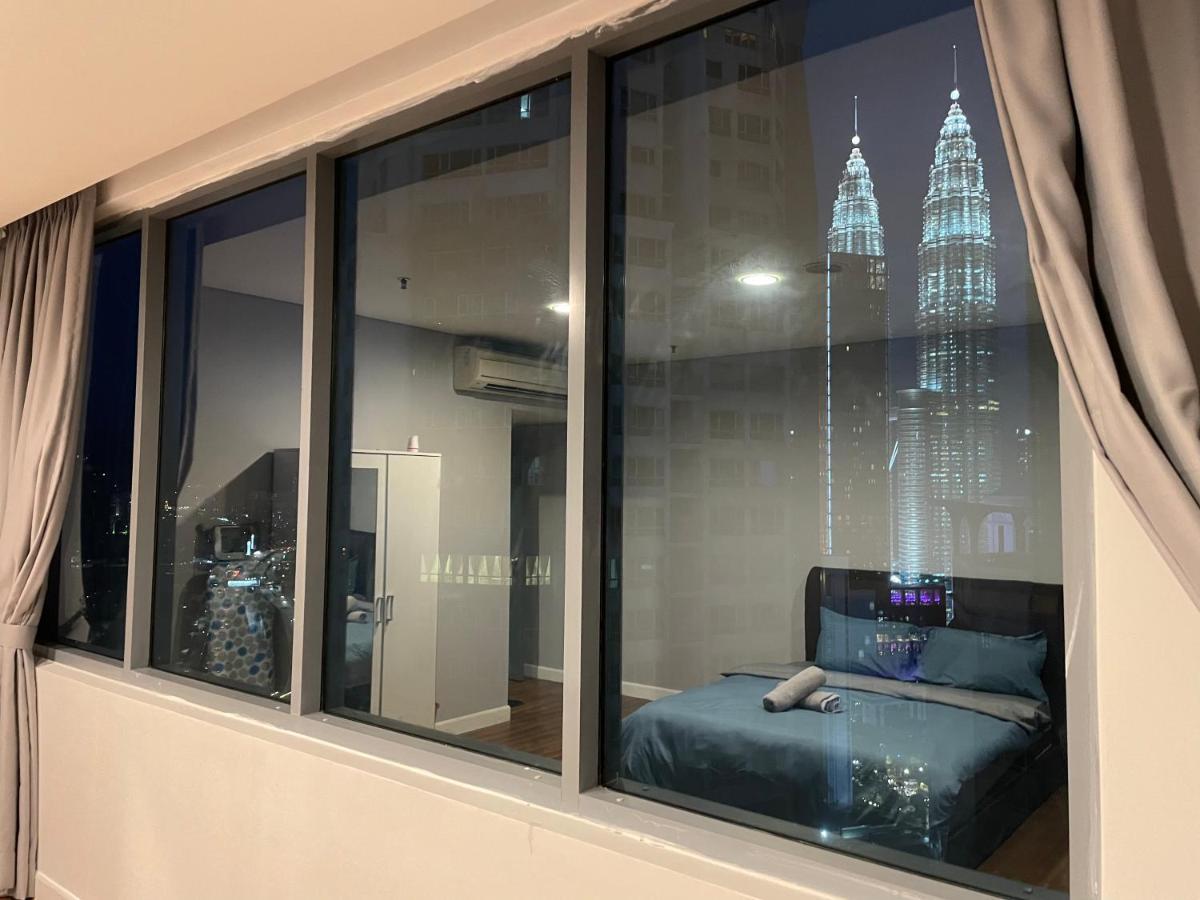 Mercu Summer Suite Klcc With Karaoke & Playstation Kuala Lumpur Exterior photo